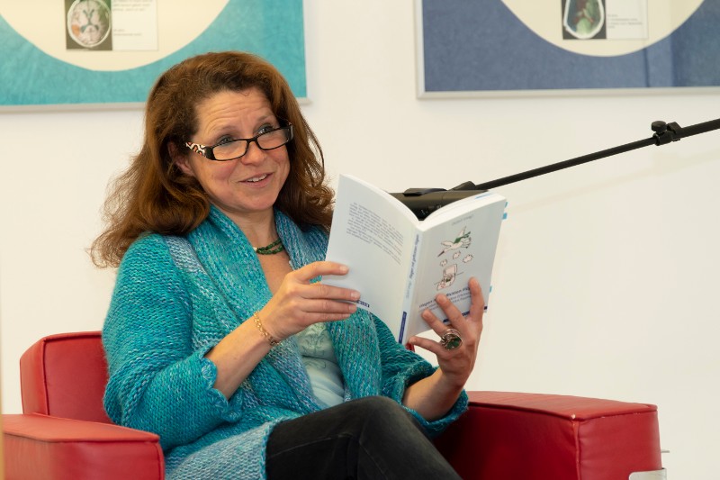 Monika Müksch bei ihrer Lesung